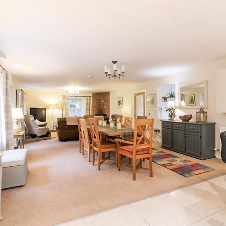 Oakbank Villa Dumfries Bagian luar foto